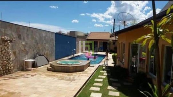 Cômodo Condomínio