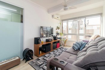 apartment em Rua Coronel Deusdedit Paiva Bueno, Cavalhada - Porto Alegre - RS