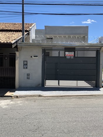 house em Avenida Atílio Amadei, Residencial Campo Belo - Pindamonhangaba - SP