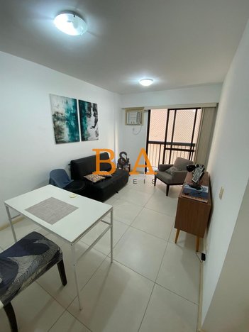 apartment em Rua Laranjeiras, Laranjeiras - Rio de Janeiro - RJ