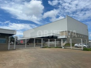 industrial em Rua Odorico Luiz de Oliveira, Distrito Industrial - Uberlândia - MG