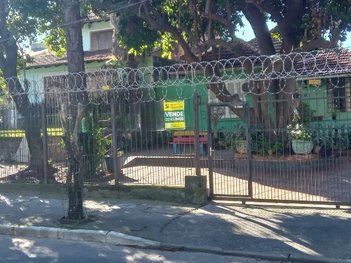 house em Rua Doutor Campos Velho, Cristal - Porto Alegre - RS