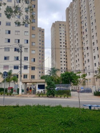 apartment em Rua Augusto Carlos Bauman, Itaquera - São Paulo - SP
