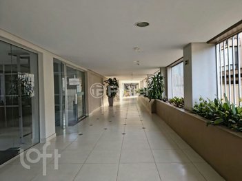 apartment em Rua São Francisco da Califórnia, Higienópolis - Porto Alegre - RS