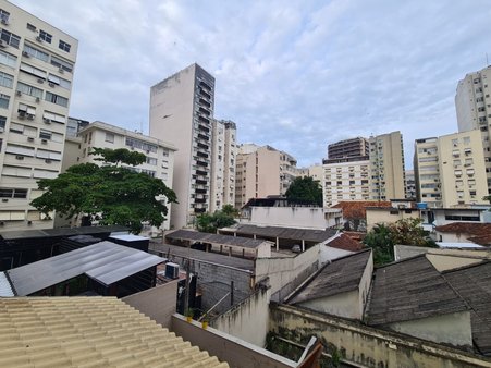 Cômodo Condomínio
