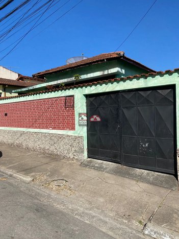 house em Rua Doutor Laerte Machado Guimarães, Vila Bourghese - Pindamonhangaba - SP