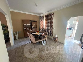 house em Rua Marinho Lozzi, Jardim Patrícia - Uberlândia - MG