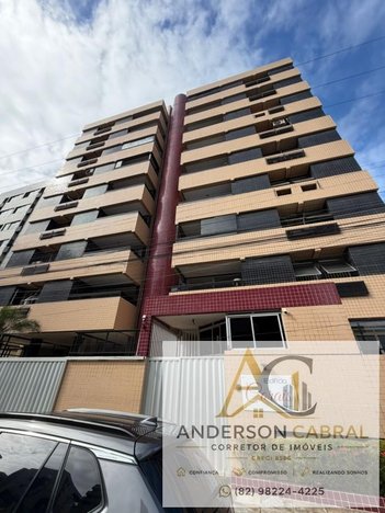 apartment em Avenida Doutor José Sampaio Luz, Ponta Verde - Maceió - AL