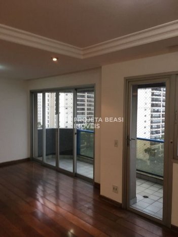 apartment em Rua Vieira de Morais, Campo Belo - São Paulo - SP
