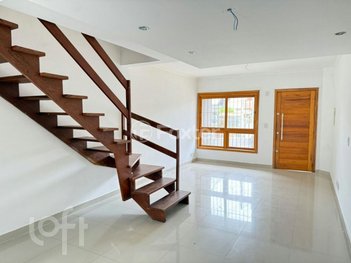 house em Rua Heitor Kramer, Guarujá - Porto Alegre - RS