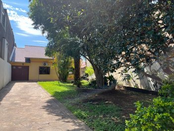 house em Avenida Farroupilha, Nossa Senhora das Graças - Canoas - RS
