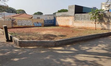 land_lot em Avenida Independência, Zona 07 - Maringá - PR