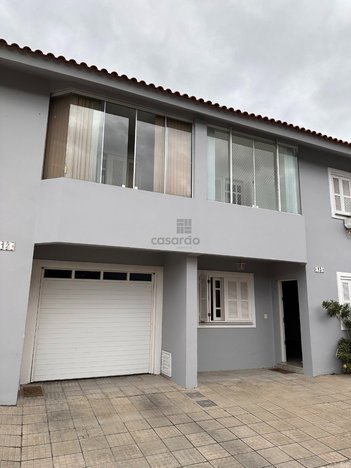 house em Avenida Fernando Osório, Centro - Pelotas - RS