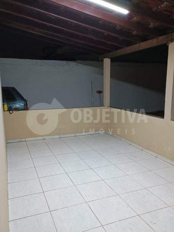 house em Rua Antônio Zeferino de Paula, Segismundo Pereira - Uberlândia - MG