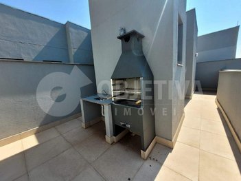 apartment em Rua Carmo Gifoni, Martins - Uberlândia - MG