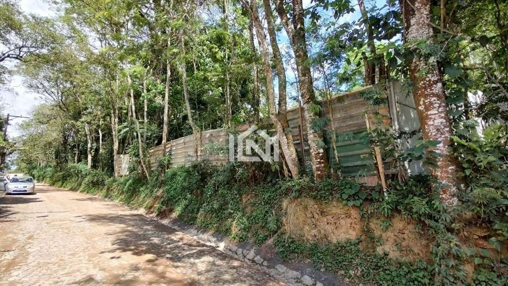 terreno a venda no jardim colibri