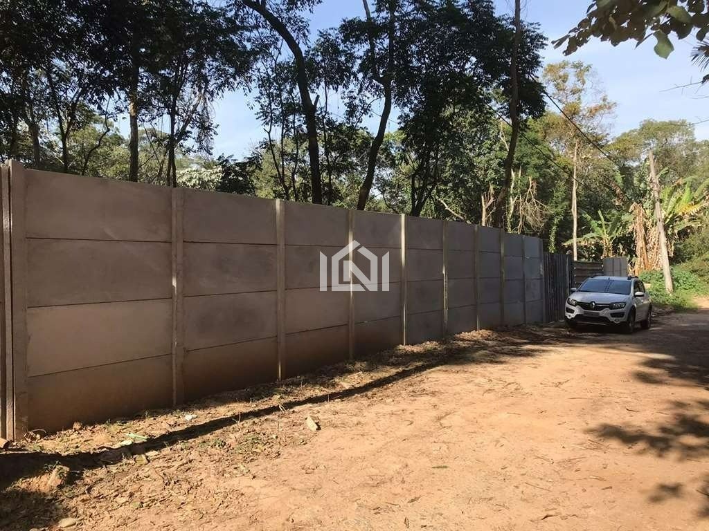 terreno a venda no jardim colibri