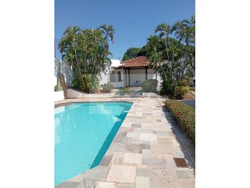 house em Rua Gastão Vidigal, Santos Dumont - São José do Rio Preto - SP