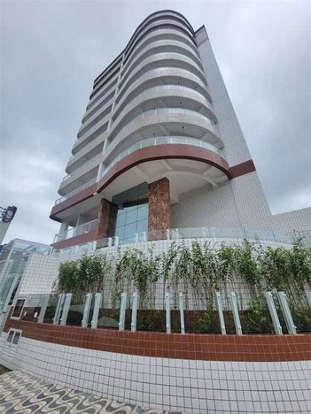 apartment em Rua Thereza de Jesus Monteiro Corralo, Maracanã - Praia Grande - SP