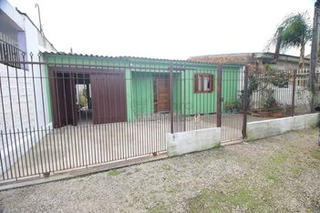 house em Rua Pedro Pellizzer, Três Vendas - Pelotas - RS