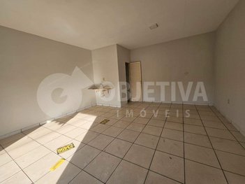 business em Rua do Frevo, Guarani - Uberlândia - MG