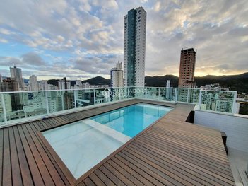 apartment em Rua José Venâncio dos Santos, Pioneiros - Balneário Camboriú - SC