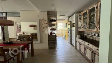 apartment em Avenida dos Búzios, Jurerê Internacional - Florianópolis - SC