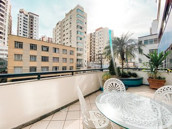 apartment em Desembargador Arno Hoeschl, Centro - Florianópolis - SC