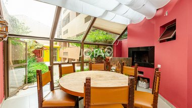 apartment em Rua Doutor Álvaro Albuquerque, Bigorrilho - Curitiba - PR