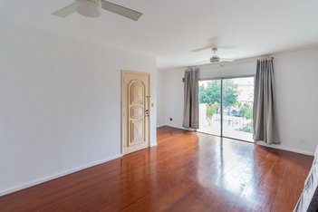 apartment em Rua Inhambú, Vila Uberabinha - São Paulo - SP