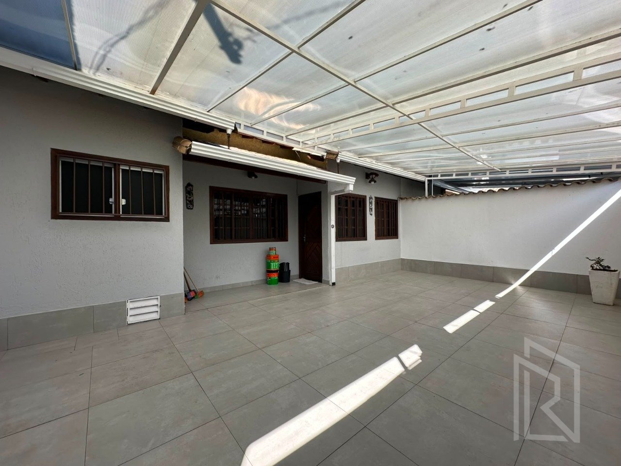 Casa com 3 quartos — Santa Amélia, Belo Horizonte