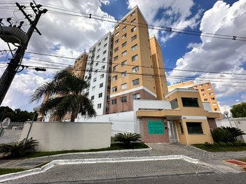 apartment em Rua Agostinho Ângelo Trevisan, Uberaba - Curitiba - PR
