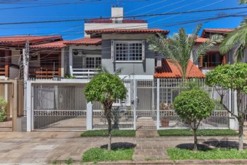 house em Rua Irmão Augusto, Jardim Lindóia - Porto Alegre - RS