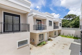 house em Rua David Geronasso, Boa Vista - Curitiba - PR