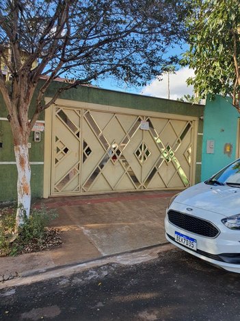 house em Rua Kazuo Nishiyama, Portal de Versalhes 2 - Londrina - PR