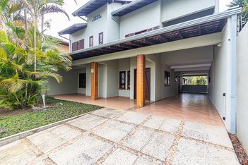 house em Rua Salvador, Cajuru - Curitiba - PR