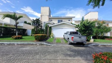 house em Rua Nossa Senhora de Nazaré, Eusébio - Eusébio - CE