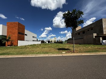 land_lot em Rua do Selenita, Jardim Montevidéu - Campo Grande - MS