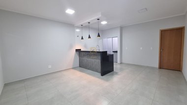 house em Rua Emílio Meneghin, Jardim Ypê - Botucatu - SP