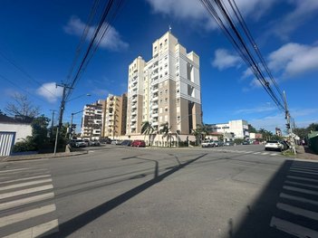 apartment em Rua Comendador Correia Júnior, João Gualberto - Paranaguá - PR