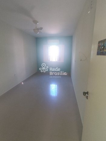 house em QE 30 Conjunto C, Guará II - Brasília - DF