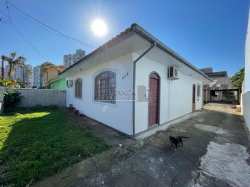 house em Buriti, Itacorubi - Florianópolis - SC