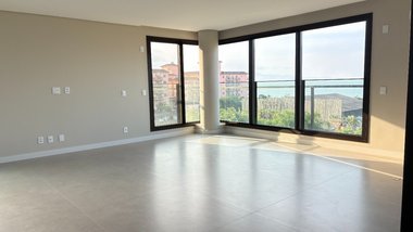 apartment em Rua dos Polvos, Jurerê - Florianópolis - SC