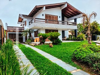 house em Avenida Juriti, Atlântida - Xangri-Lá - RS
