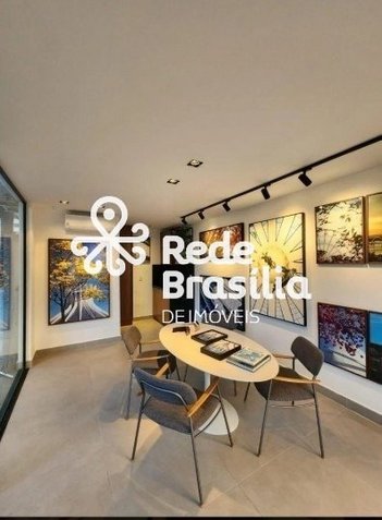 business em CLN 211 Bloco C, Asa Norte - Brasília - DF
