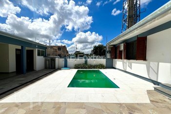 house em Avenida Engenheiro Ary de Abreu Lima, Jardim Europa - Porto Alegre - RS