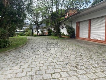 commercial_property em Afranio Melo Franco, Quitandinha - Petrópolis - RJ