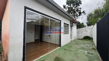 house em Avenida Governador Valadares, Centro - Igarapé - MG