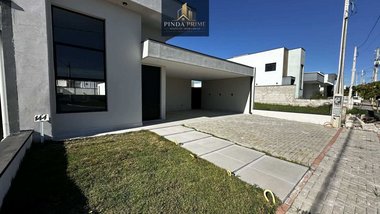 house em Rua Japão, Parque das Nações - Pindamonhangaba - SP