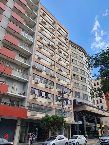 office em Rua Doutor Montaury, Centro - Caxias do Sul - RS